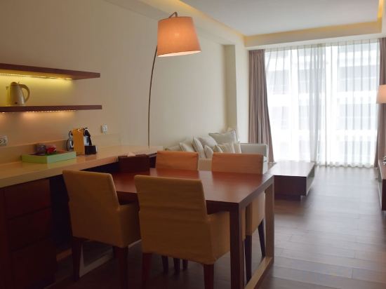 Фото A La Carte Da Nang Beach