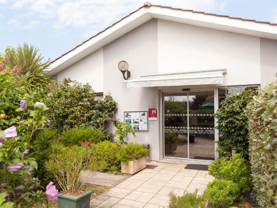 Фото The Originals City, Hôtel du Phare, Bordeaux Mérignac