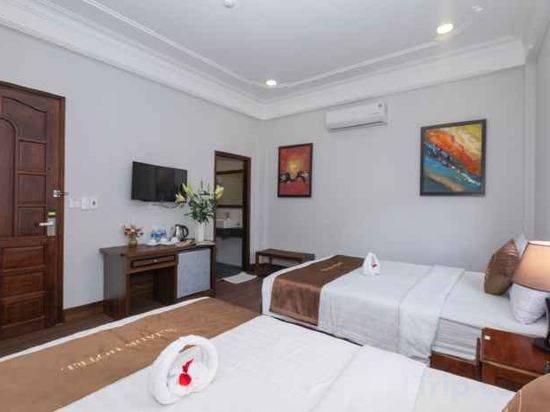 Фото Jade Hotel
