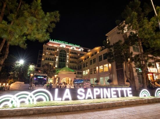 Фото La Sapinette Hotel Dalat