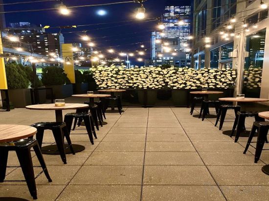 Фото Pod Times Square