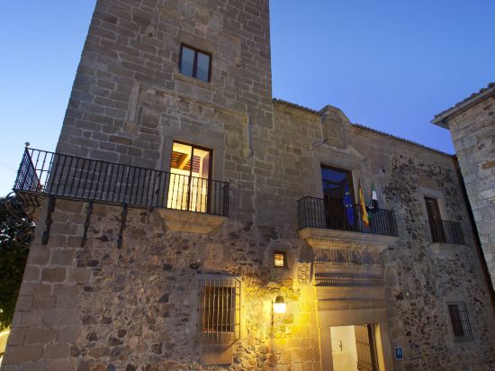 Фото Отель Parador de Cáceres