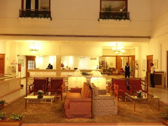 Фото Abad Atrium