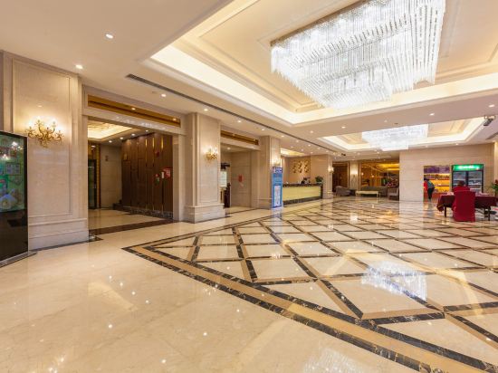 Фото Huayuan Hotel