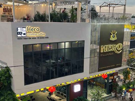 Фото Hero Hostel & Billiards