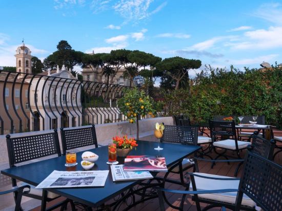 Фото Hotel Degli Artisti