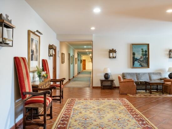 Фото Parador de Santo Domingo Bernardo de Fresneda