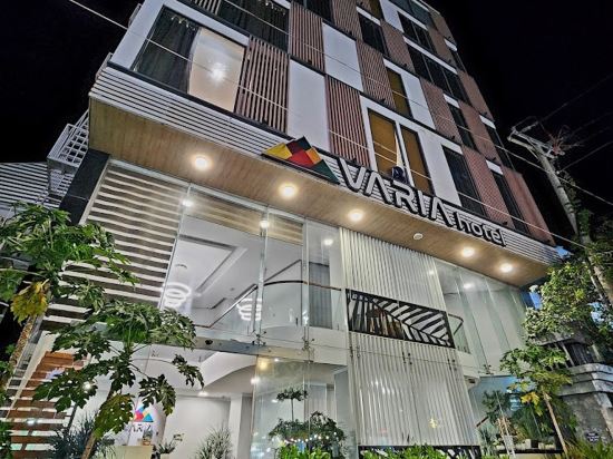 Фото отеля 2