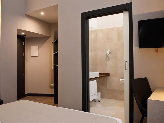 Фото May Ramblas Barcelona