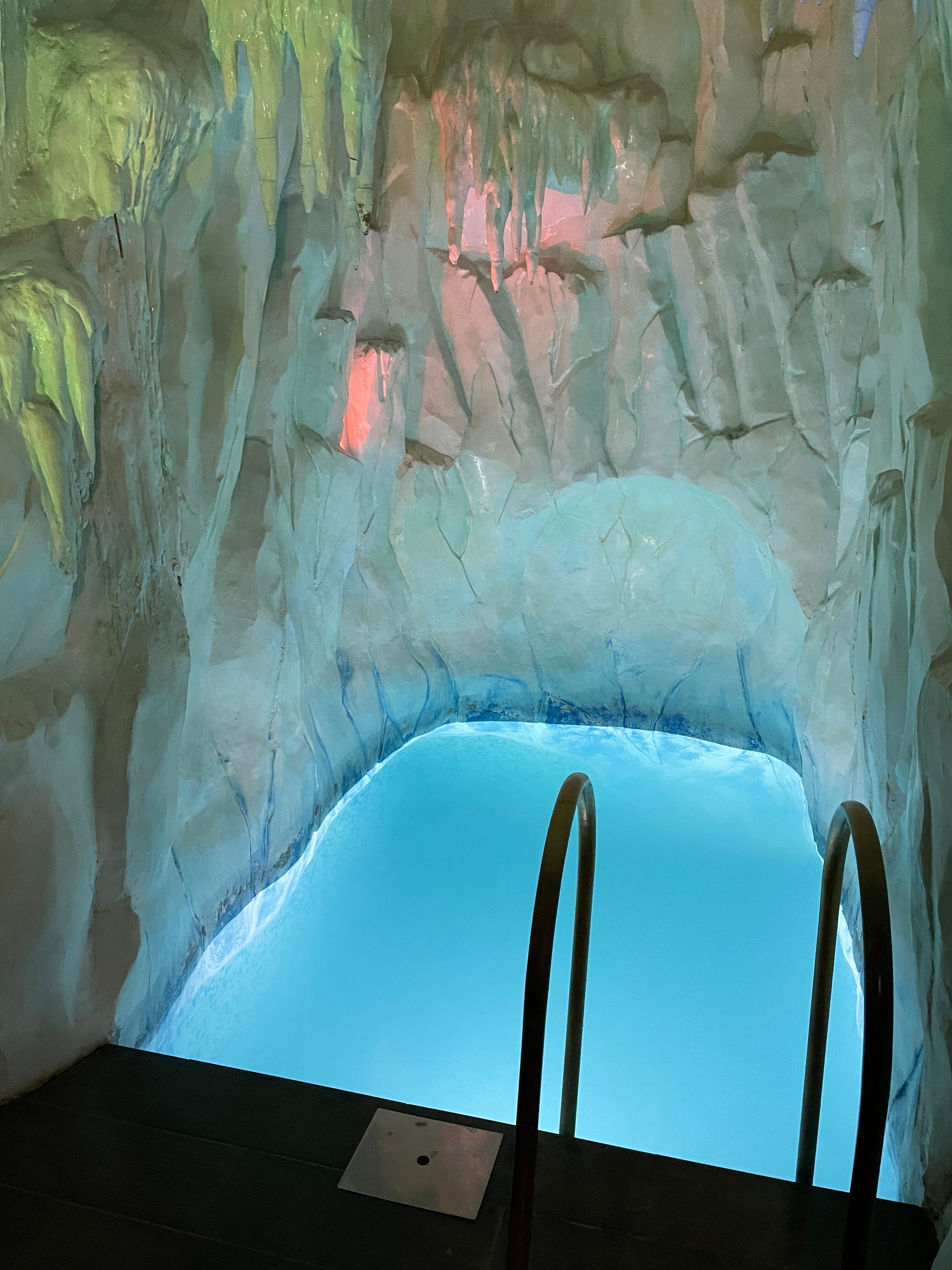 Фото Держава