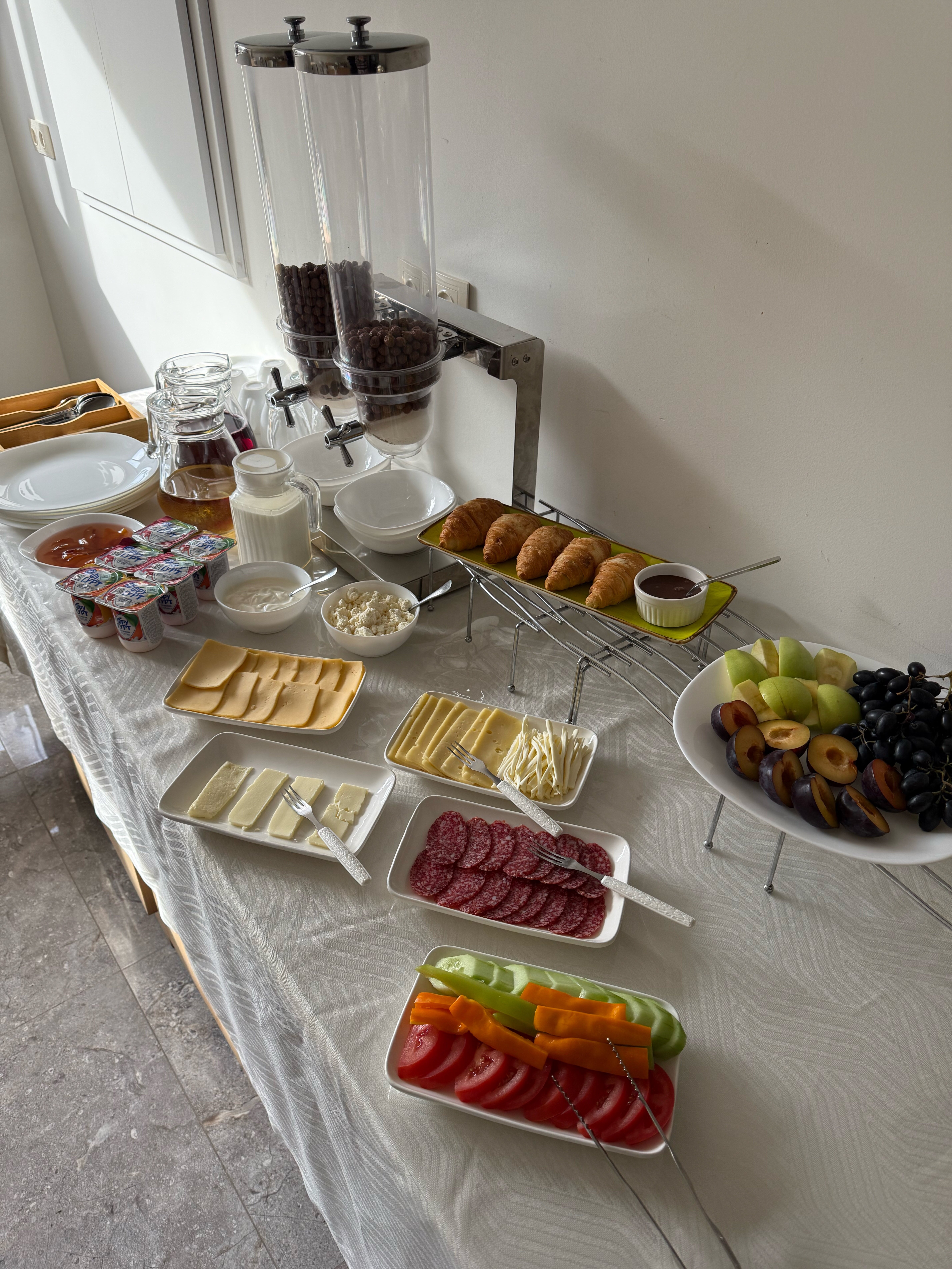 Фото Taniqinn Dilijan Hotel