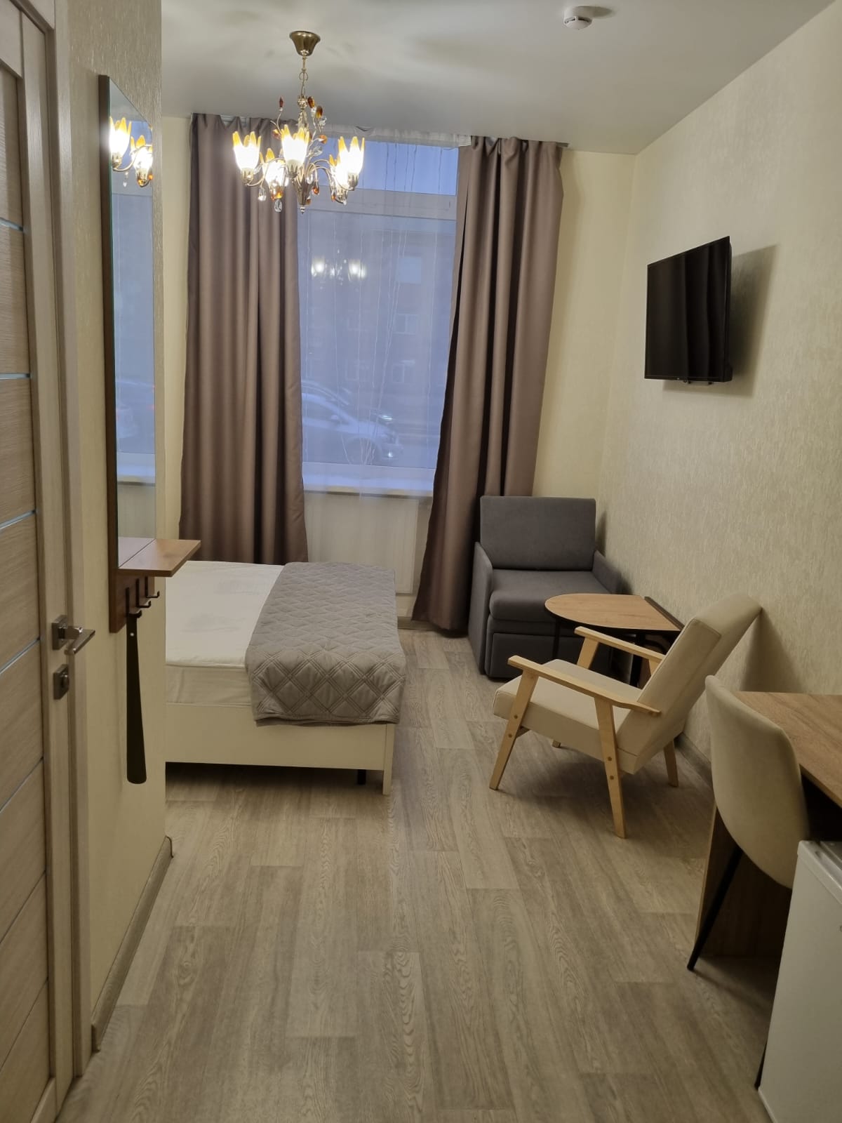 Фото отеля 2