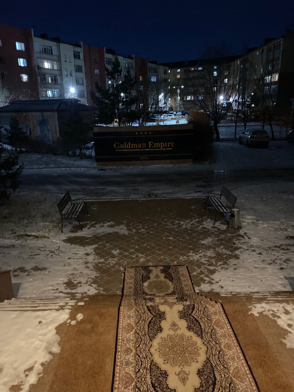 Фото Goldman Empire