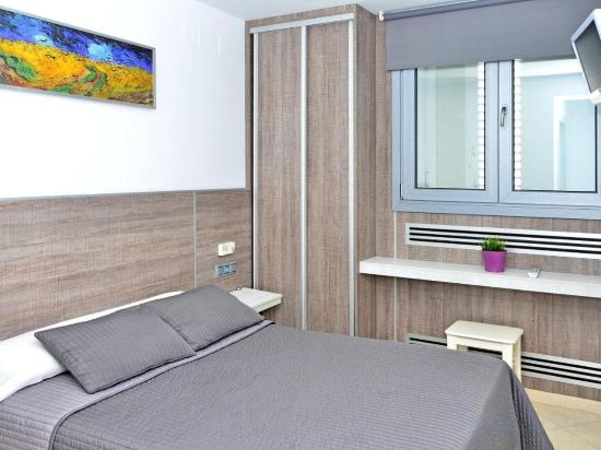 Фото Хостел Hostal Campito & Coworking