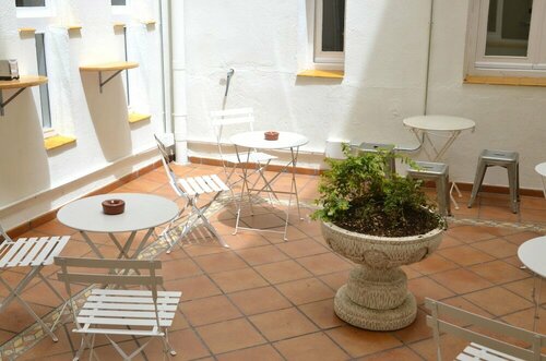 Хостел Far Home Atocha в Мадриде