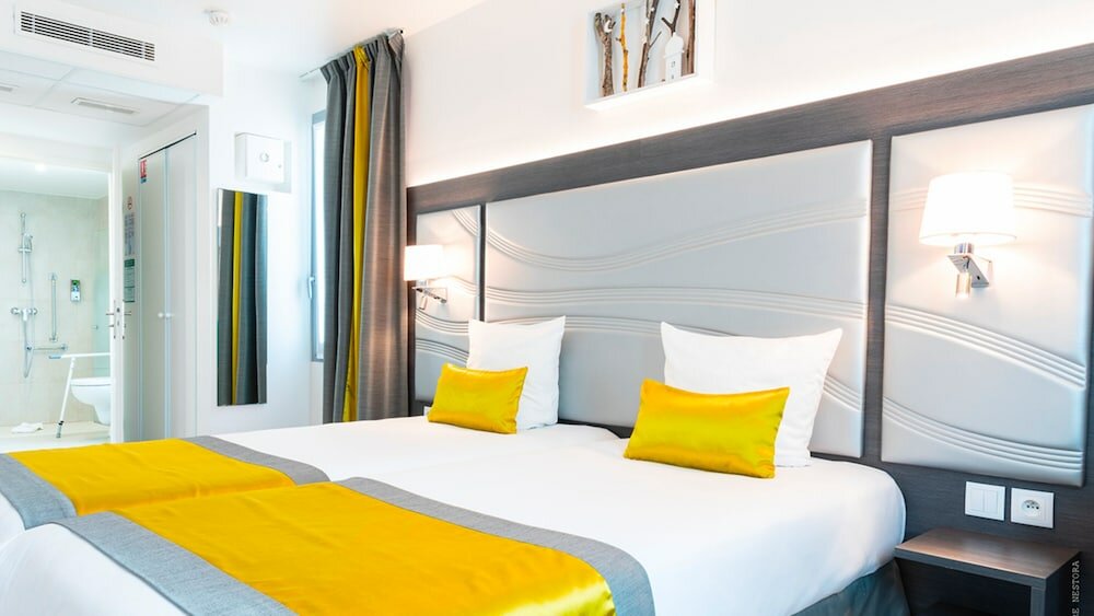 Фото Hôtel Versailles Chantiers