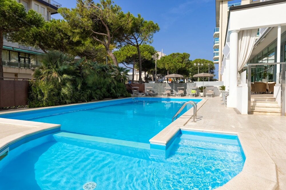 Фото Hotel Continental Rimini