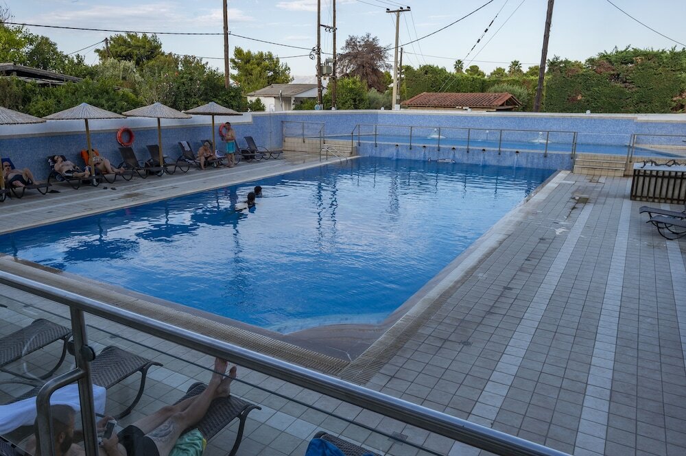 Фото Dolphin Resort Hotel & Conference