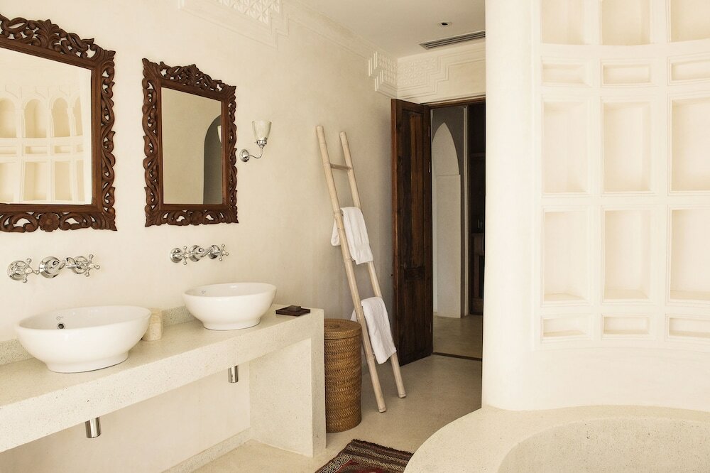 Фото Qambani Luxury Resort