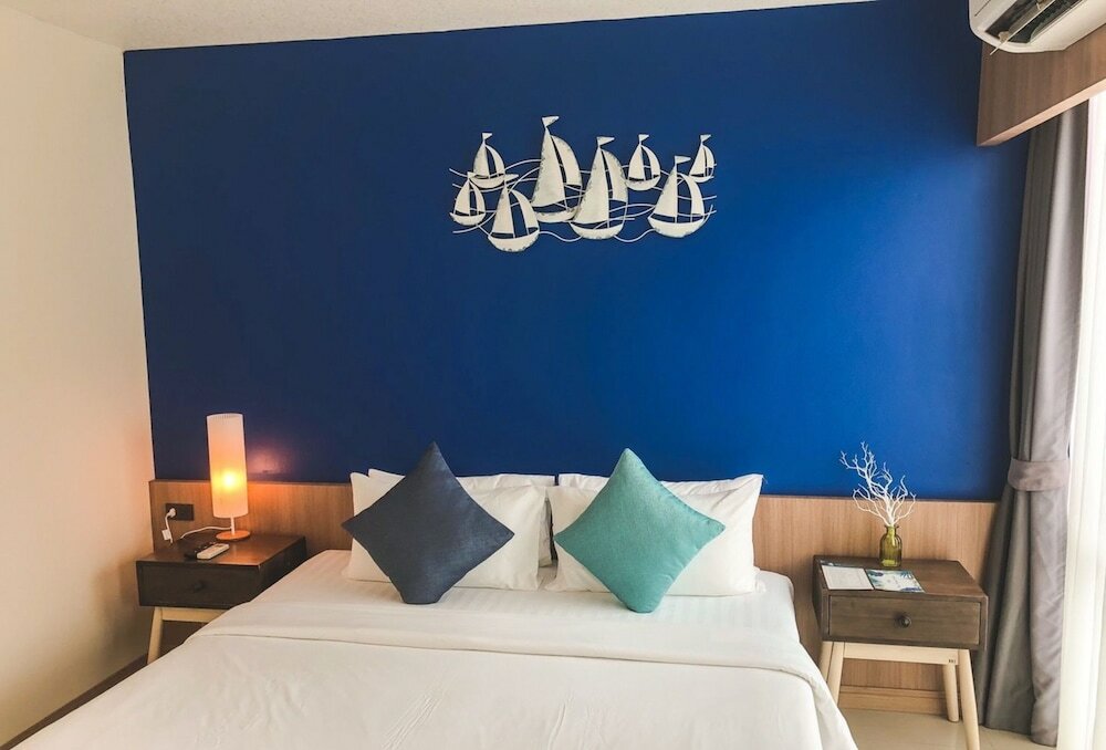 Фото The Sixteenth Naiyang Beach Hotel