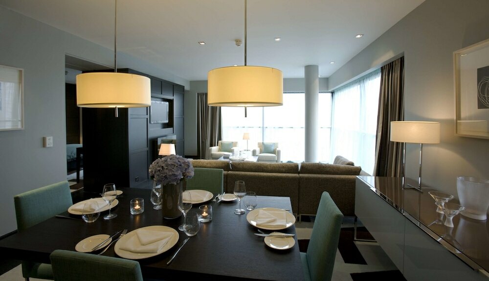 Фото The Fitzwilliam Hotel Belfast