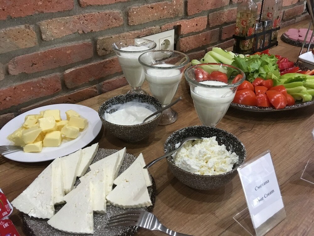 Фото Metekhi Line