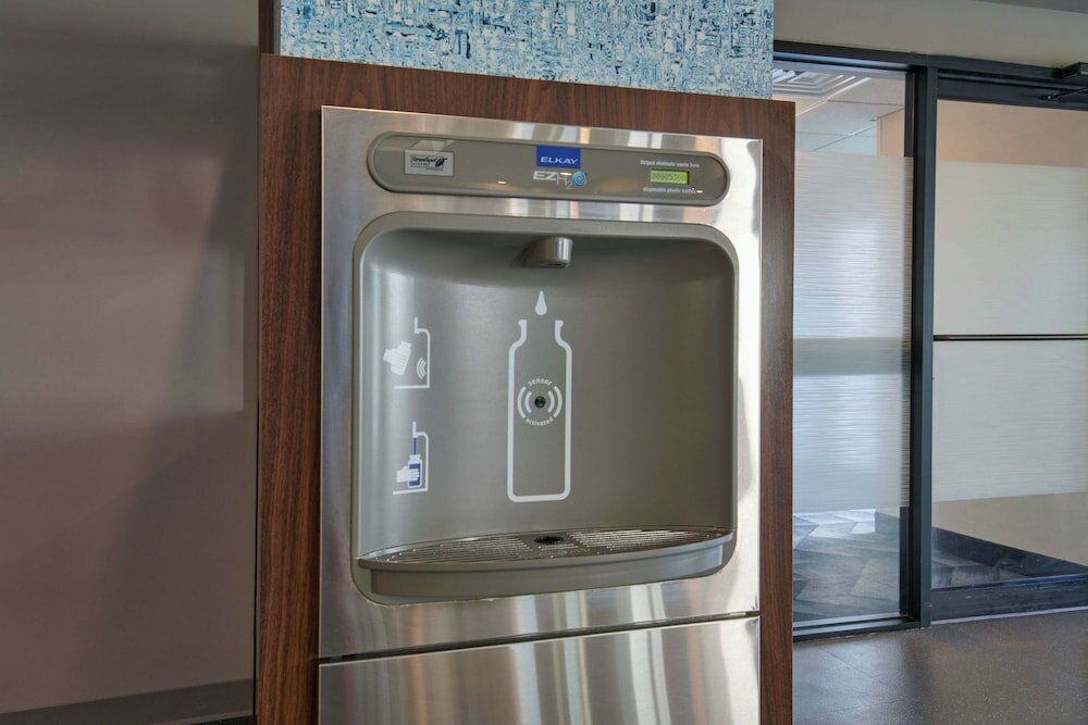 Фото Courtyard by Marriott Chicago Lincolnshire