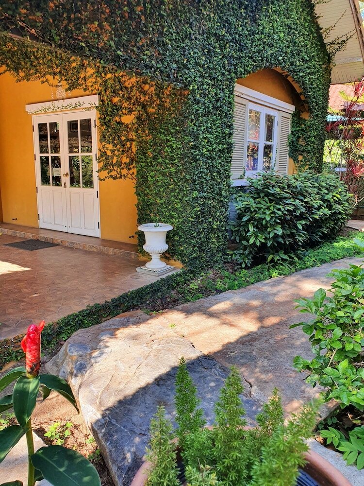 Фото Palazzo Pavone Gallery & Resort