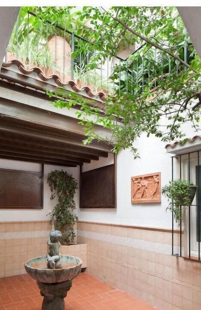 Фото Hotel Ninays