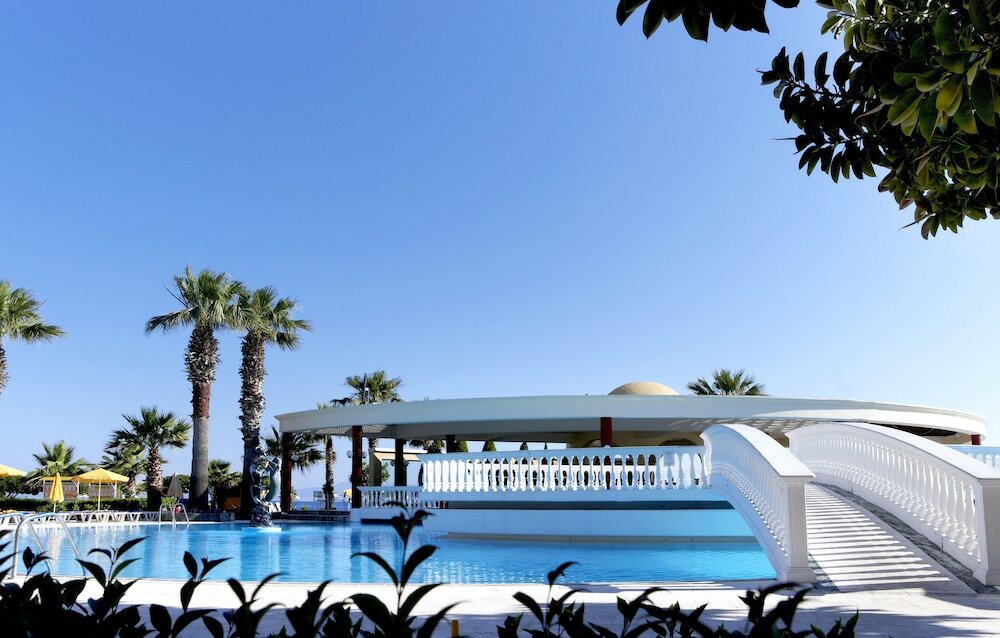 Фото Sunshine Rhodes