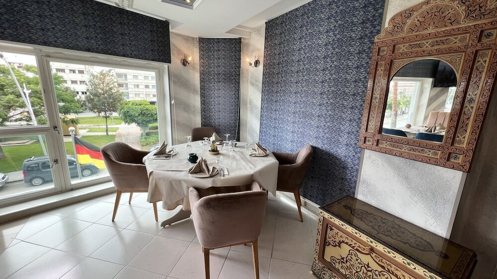 Фото Hotel Annakhil