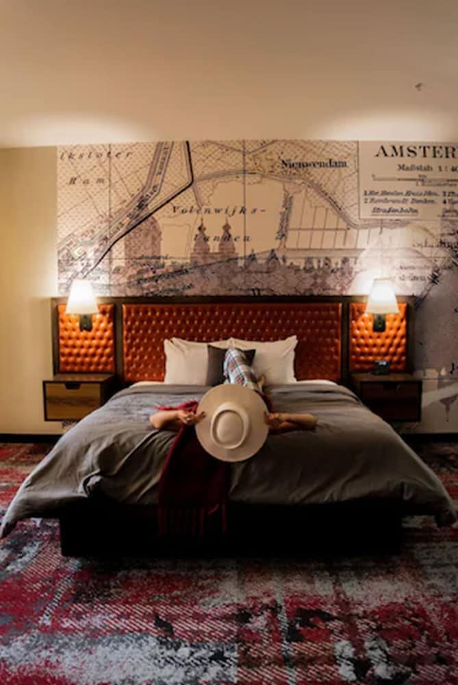 Фото Bobby Hotel