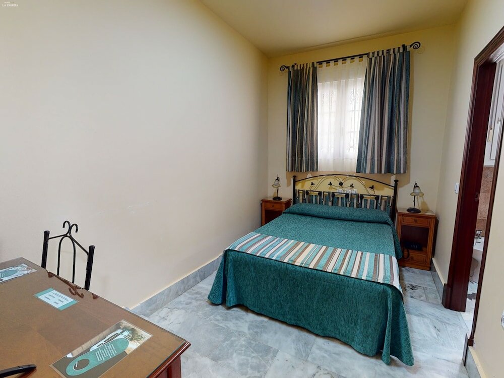 Фото Hotel La Parrita