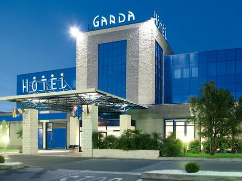 Внешний вид отеля Garda Hotel в Монтичарях, фото 1