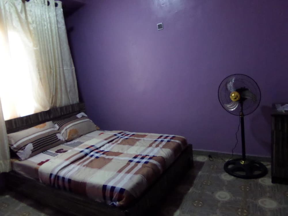 Фото X Garden Hotel & Suites