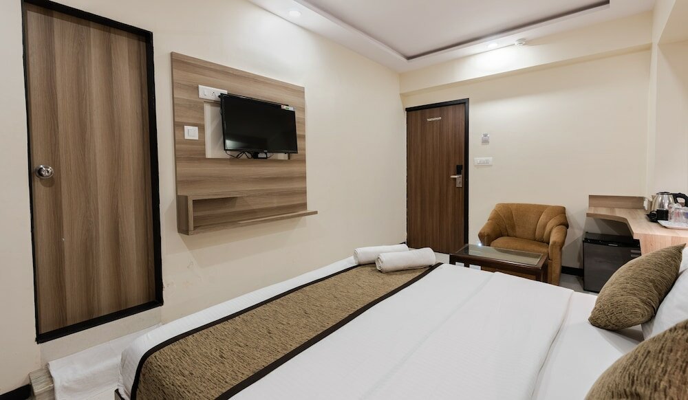 Фото Hotel Avon Ruby