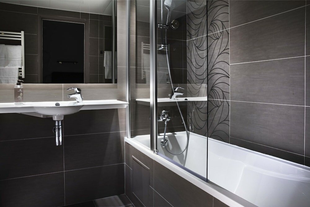 Фото Hôtel Eiffel Saint Charles