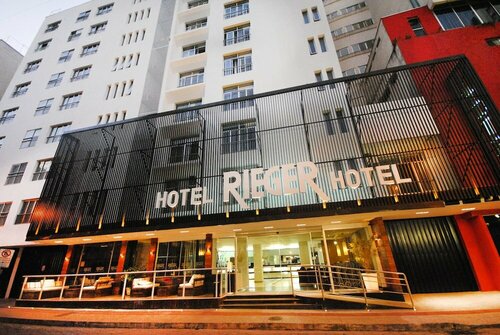 Внешний вид отеля Hotel Rieger в Балнеário-Камбориу, фото 1