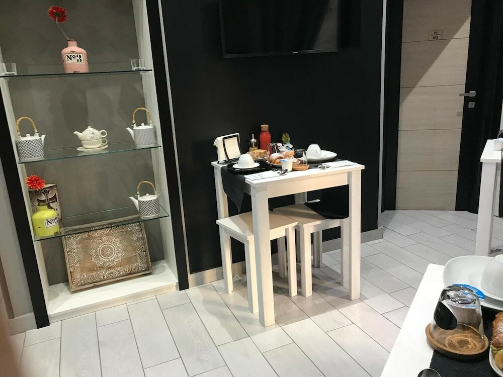 Фото Parthenope Rooms