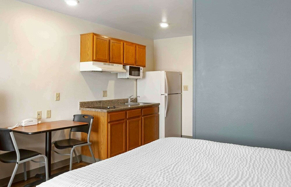 Фото WoodSpring Suites Phoenix I-17 North