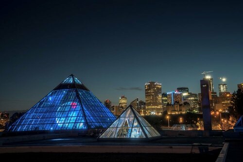 Внешний вид отеля Delta Edmonton Centre Suite Hotel в Эдмонтоне, фото 2