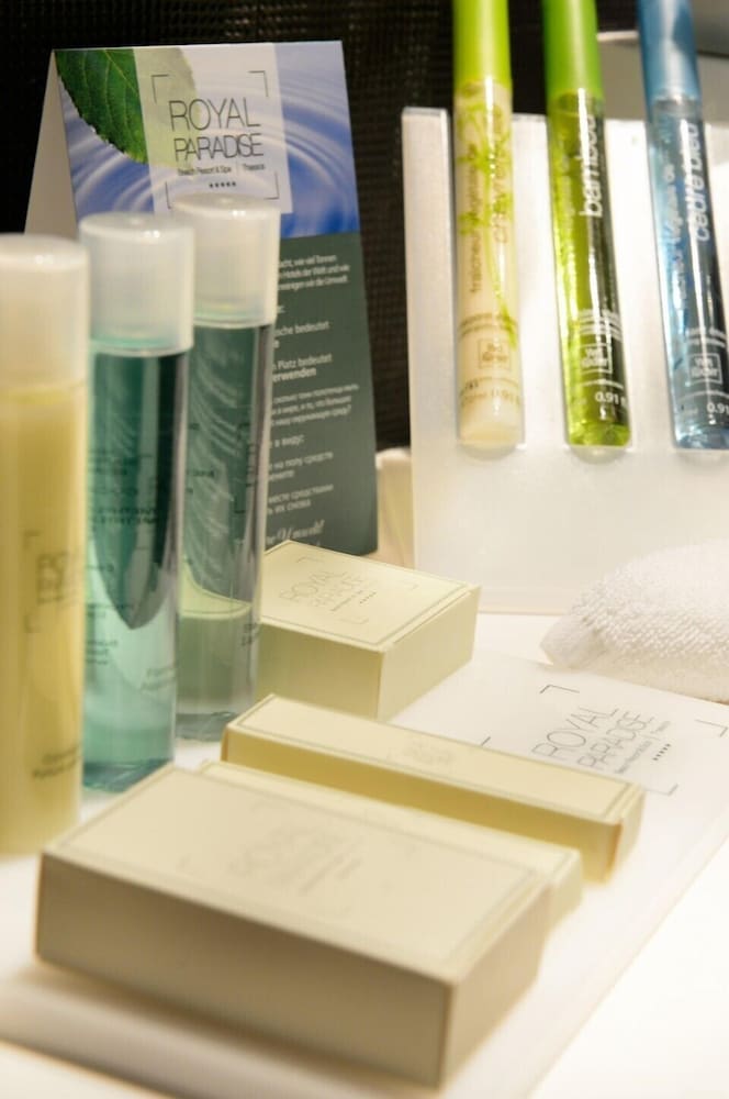 Фото Royal Paradise Beach Resort & SPA