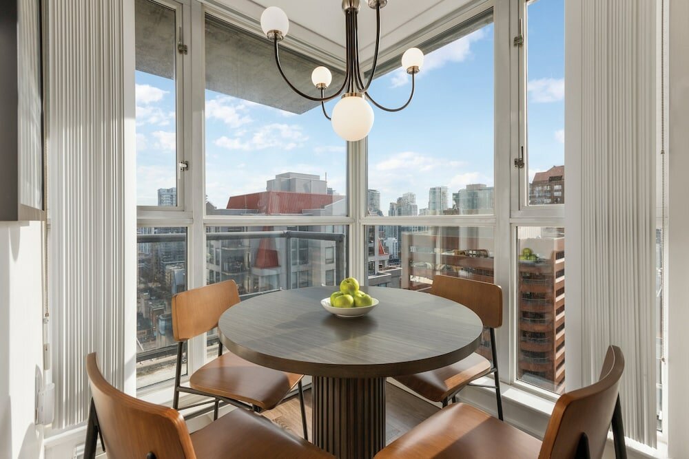 Фото WorldMark Vancouver - The Canadian