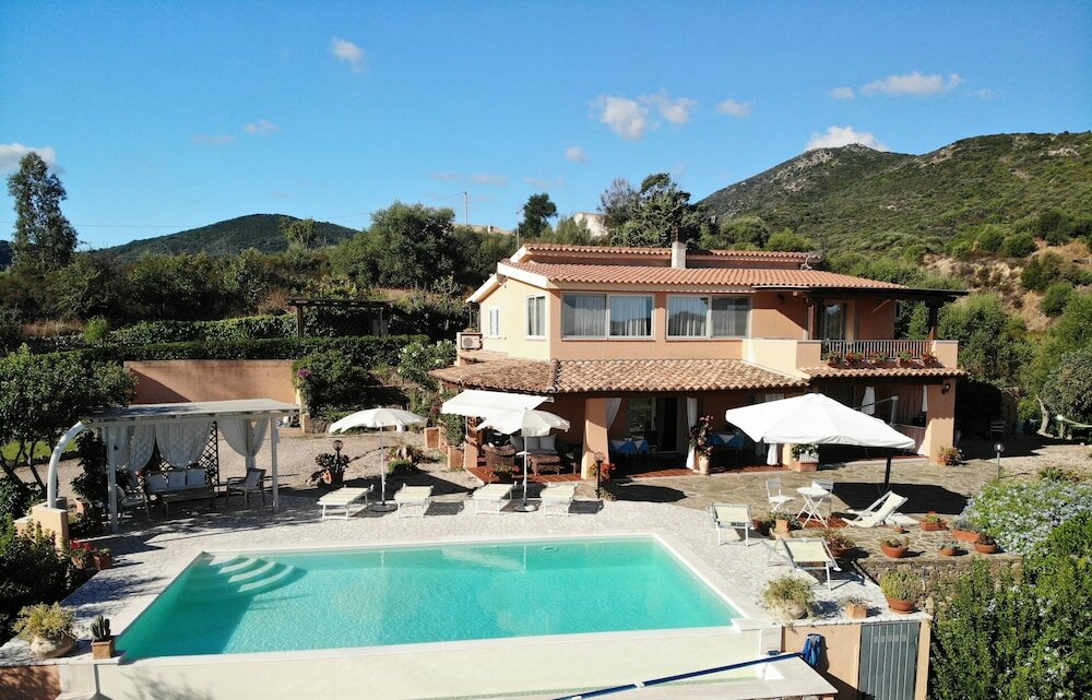 Фото B&b Li Muntigeddi