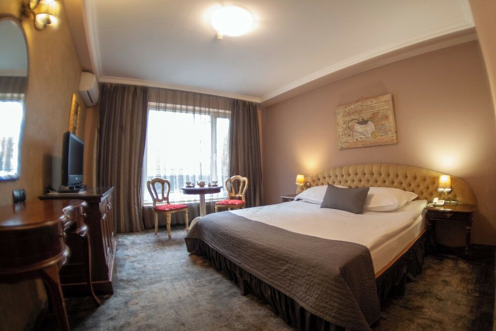 Фото Meg Lozenetz Hotel