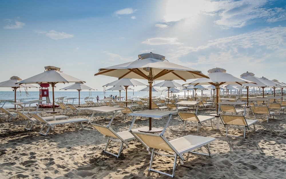 Фото Hotel Lungomare