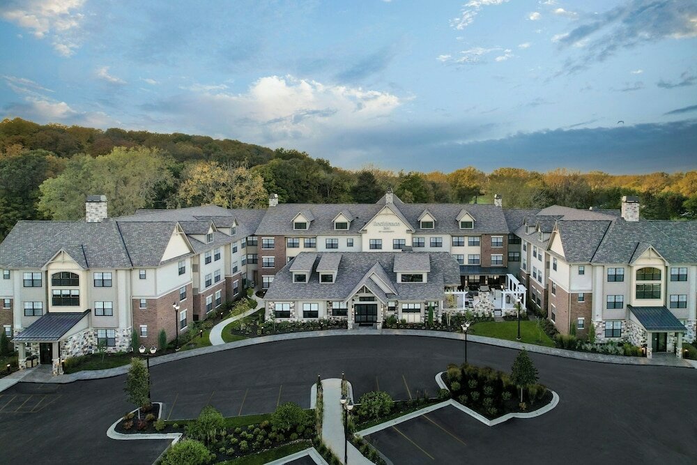 Фото Residence Inn by Marriott Milwaukee Brookfield