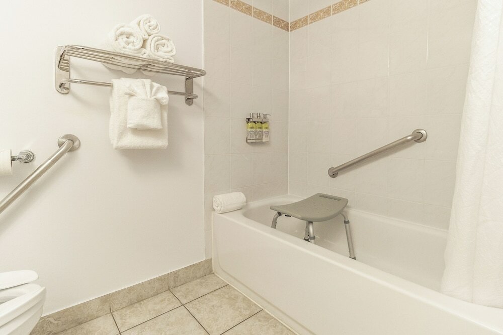 Фото Hotel Saint-Laurent Montreal