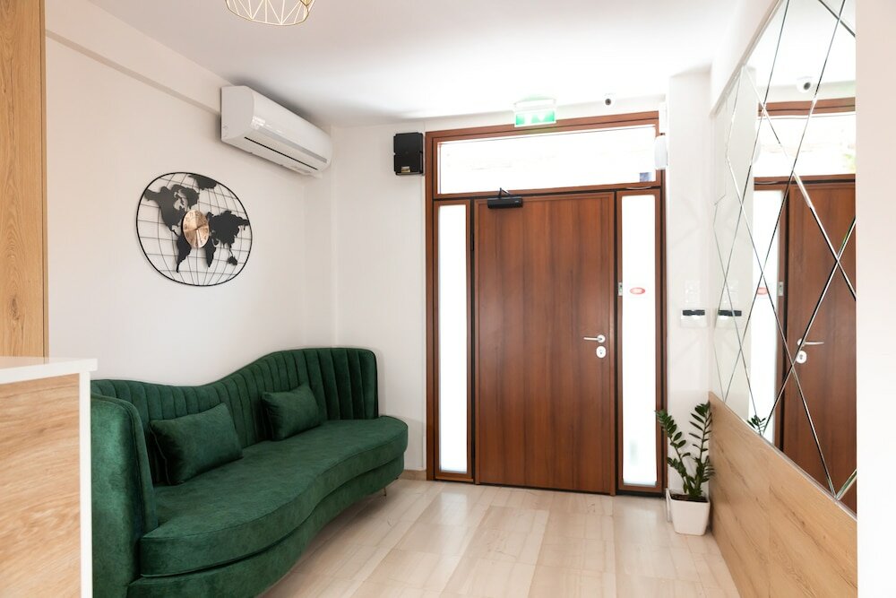 Фото City Plaza Apartments & Rooms