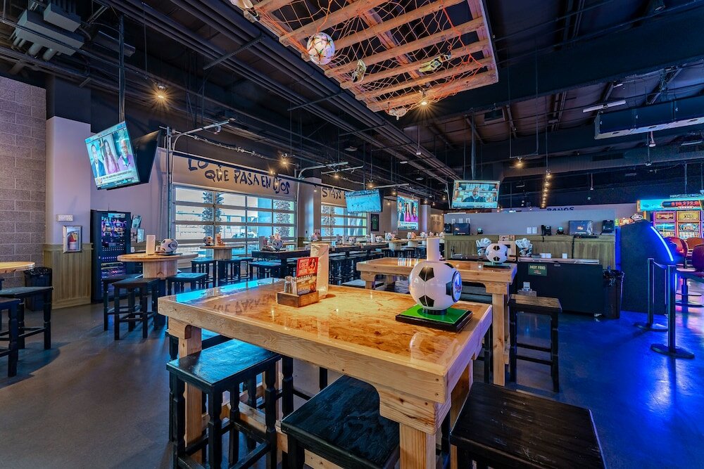 Фото Lucky Club Casino and Hotel